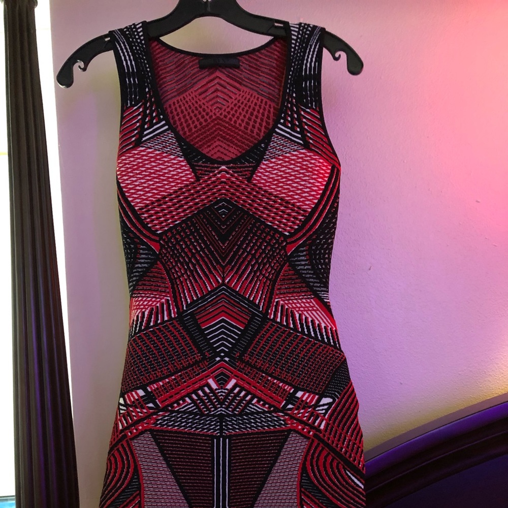 Rich red pattern RVN- size XS bodycon dress